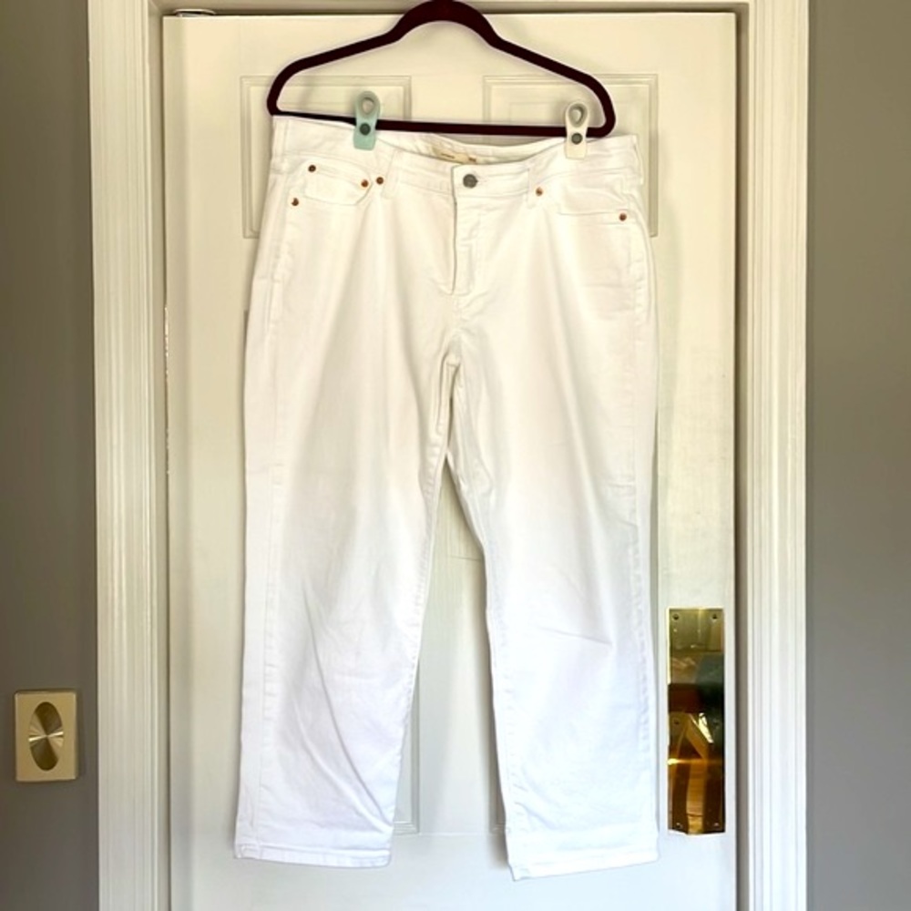 White Levi Jeans